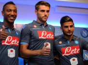 Napoli Kembali Luncurkan Jersey Unik  