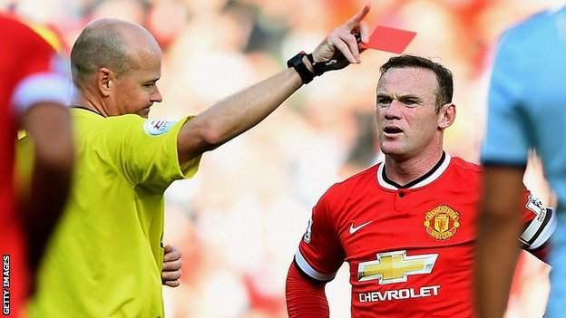 Fans MU Minta Jabatan Kapten Rooney Dicabut