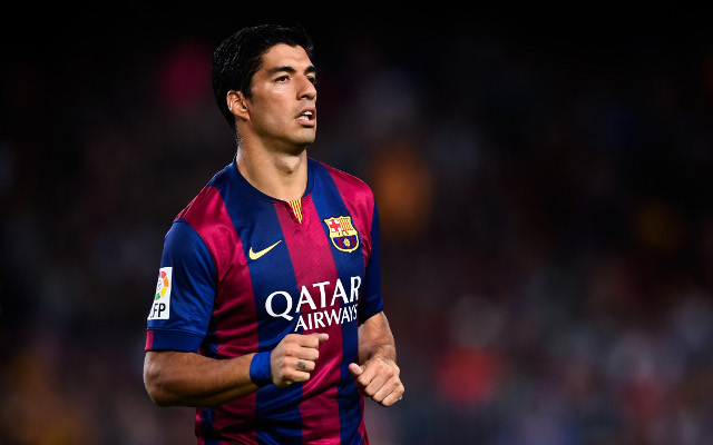 Suarez Gigit Bahu Ivan Rakitic