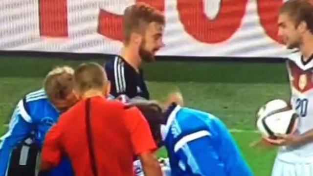 VIDEO: Aksi 'Suit Cina' Jerman Lawan Skotlandia
