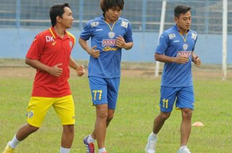 Jelang Hadapi Persipura, Tiga Pilar Arema Cedera<!--idunk-->Babak 8 Besar ISL 2014