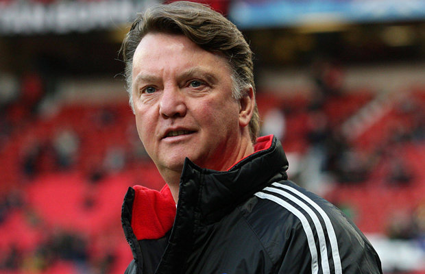 Januari, Louis van Gaal Ingin Beli Ron Vlaar