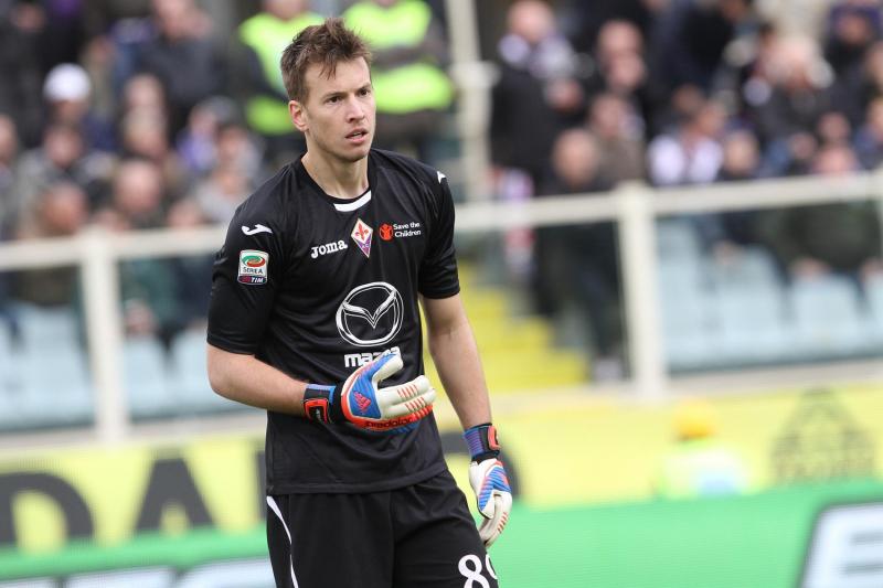 Juventus Tertarik Kiper Fiorentina