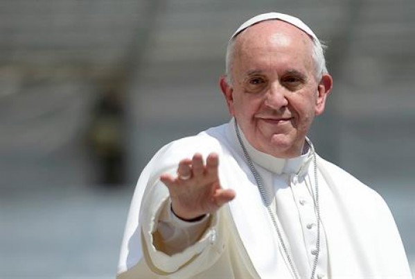 Usai Hadapi AS Roma, Skuat Bayern Jumpa Paus Francis