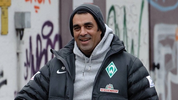 Masa Depan Robin Dutt Mulai Diragukan di Werder Bremen