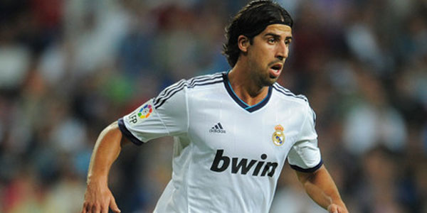 Pires Sarankan Arsenal Rekrut Sami Khedira