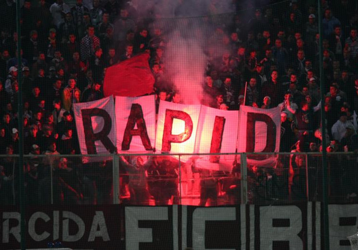 Tim Ini Dihukum Karena Aksi Rasis Pendukungnya