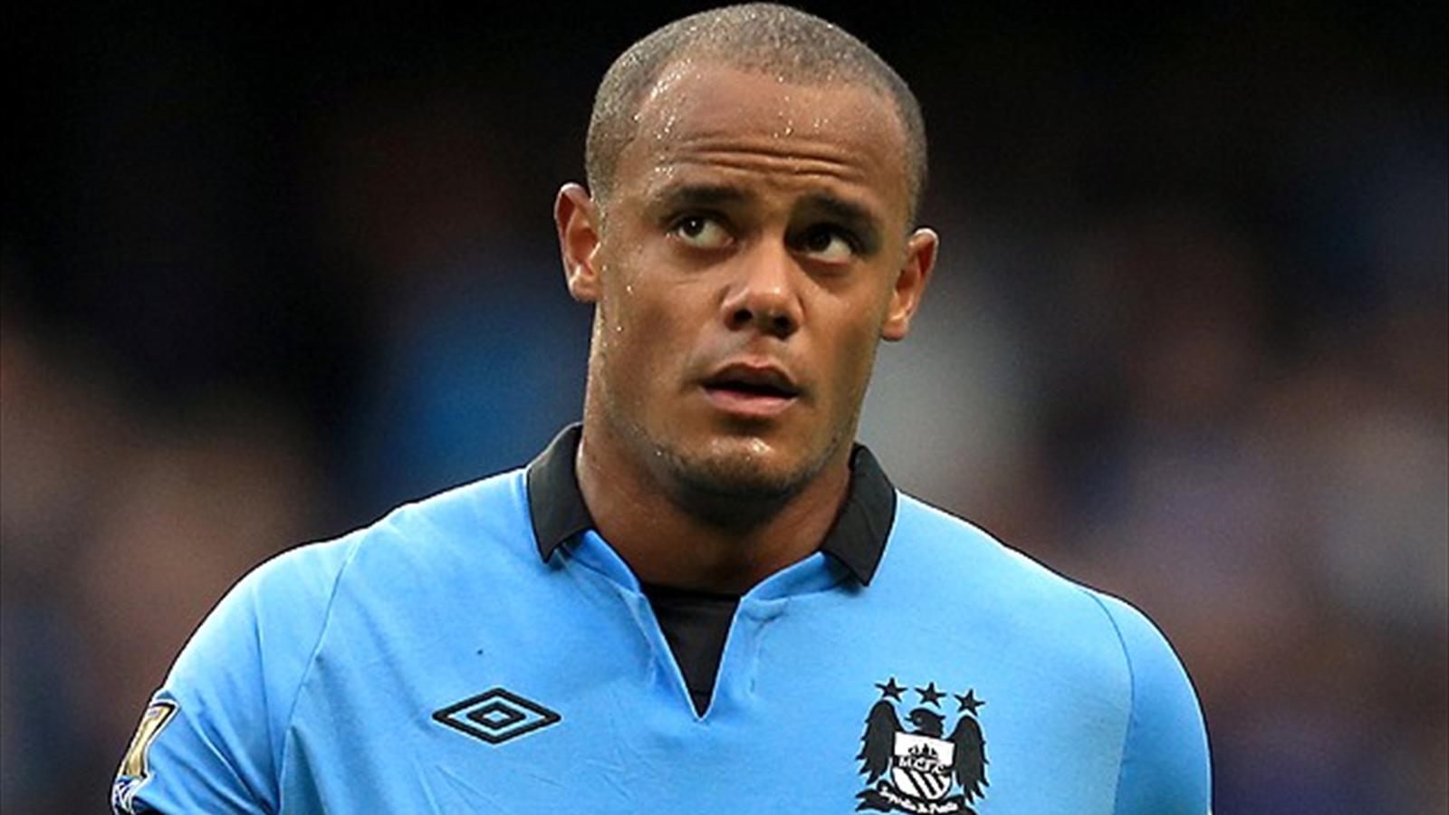 Vincent Kompany : Tertinggal Lima Angka, City Optimis Bisa Mengejar Chelsea